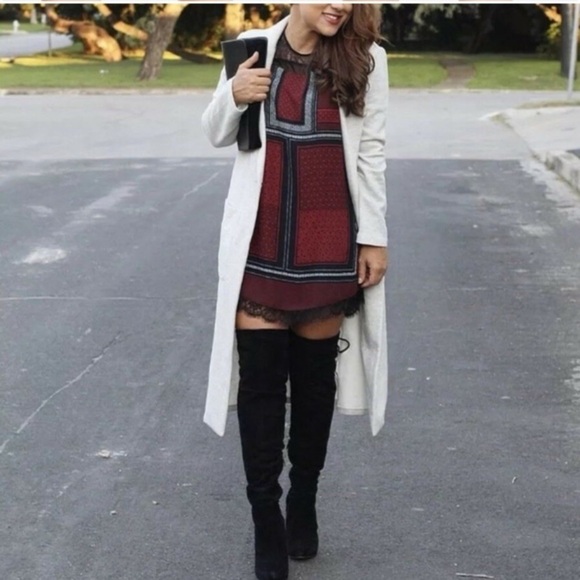 [Express] Flirty Red Printed Shift Dress - Picture 3 of 8